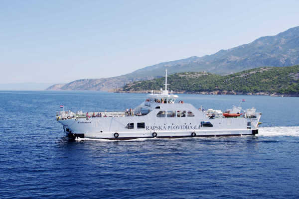 Mare-della-Croazia-Traghetto- isola di Rab